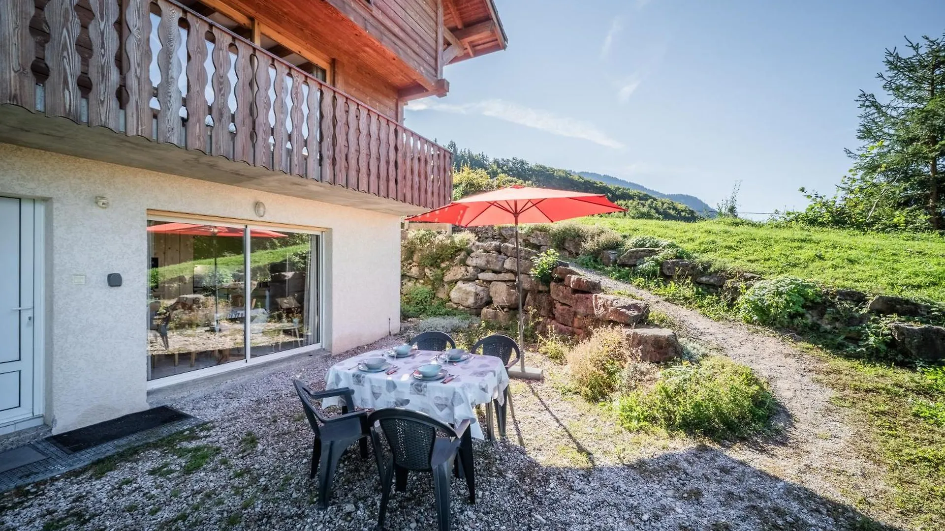Chalet Les Mios, Chez Isa Vacheresse Apartment